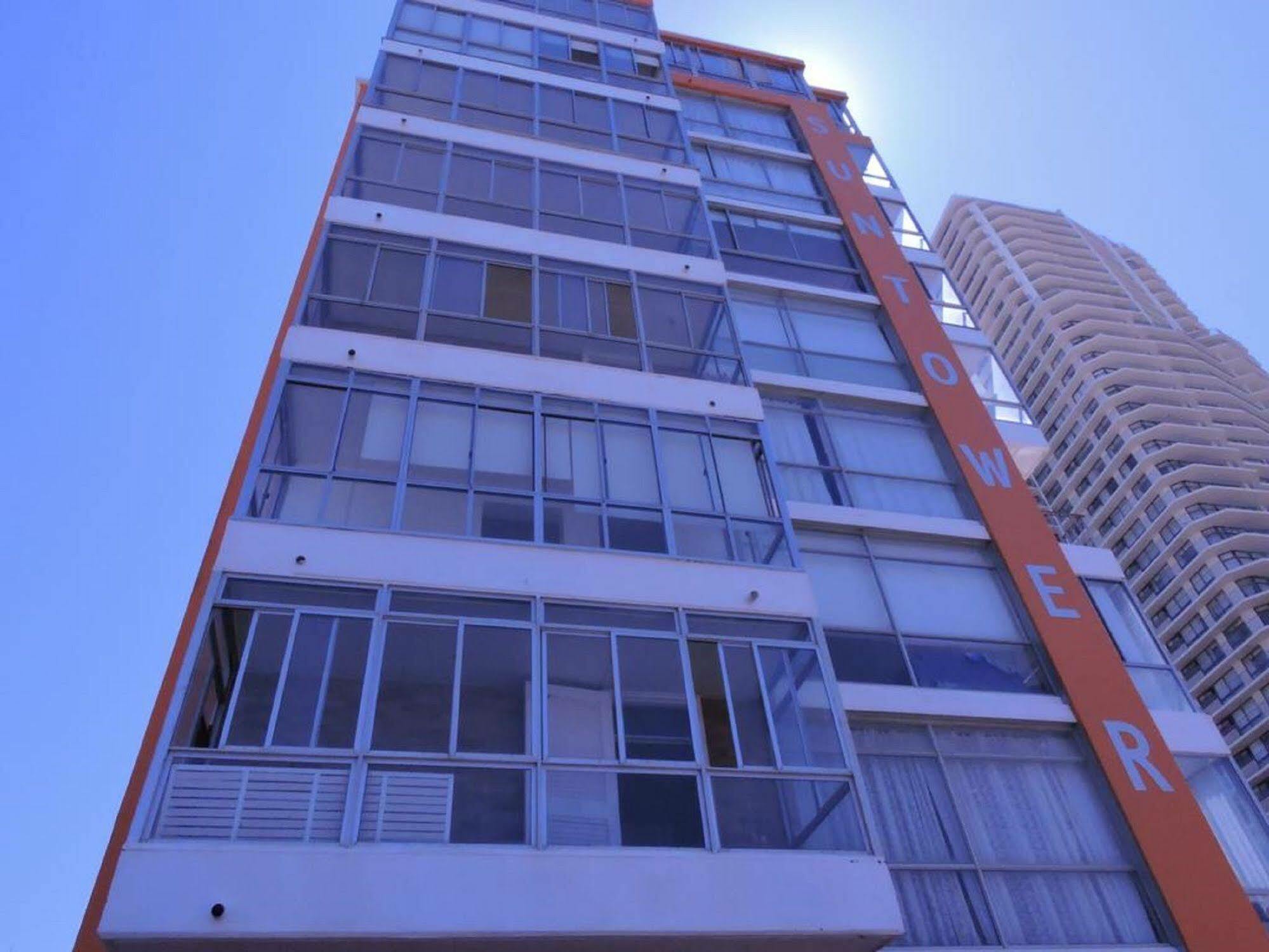 Suntower Holiday Apartments Гоулд Коуст Екстериор снимка
